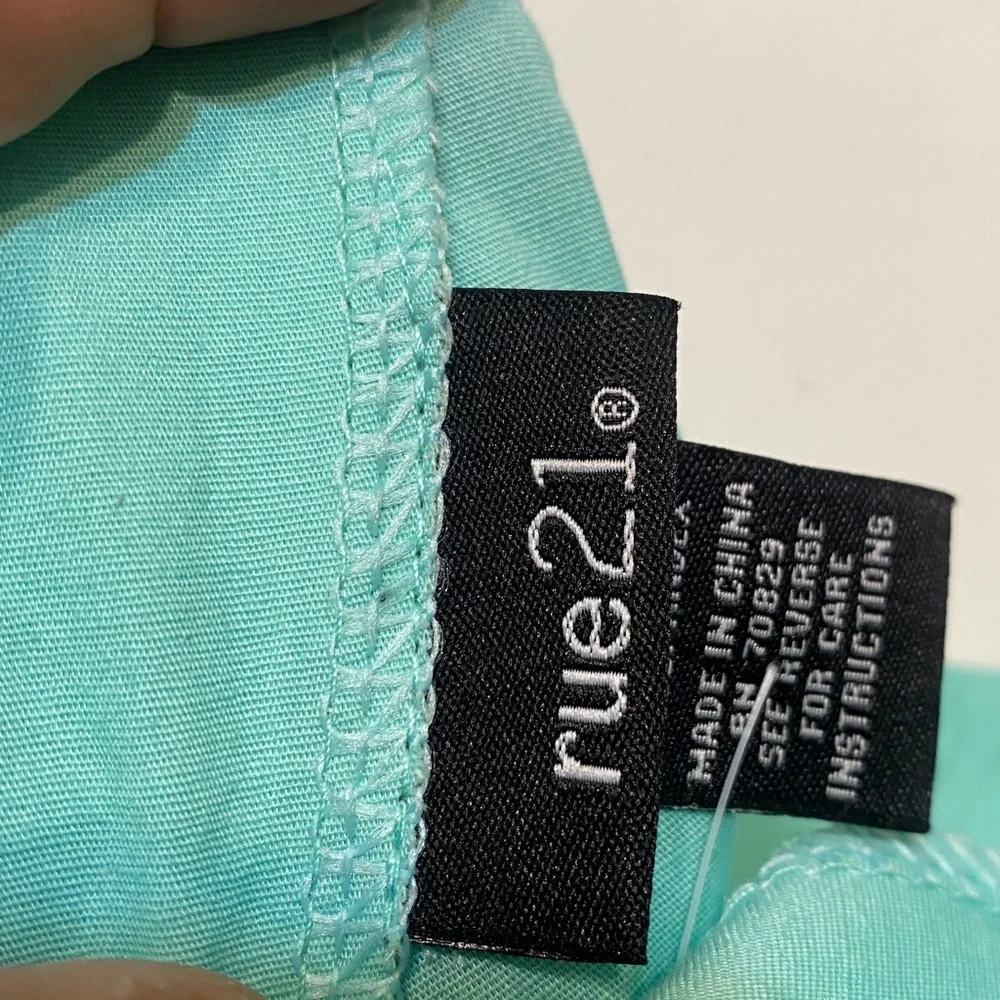 Rue21 Turquoise Garment - Picture 2 of 5